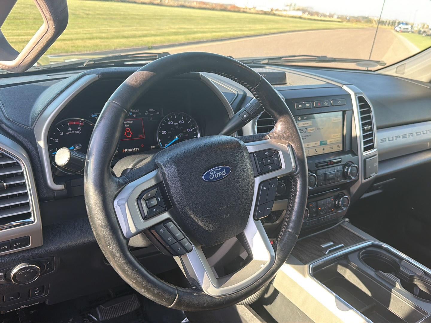 2017 Ford Super Duty F-250 SRW Lariat