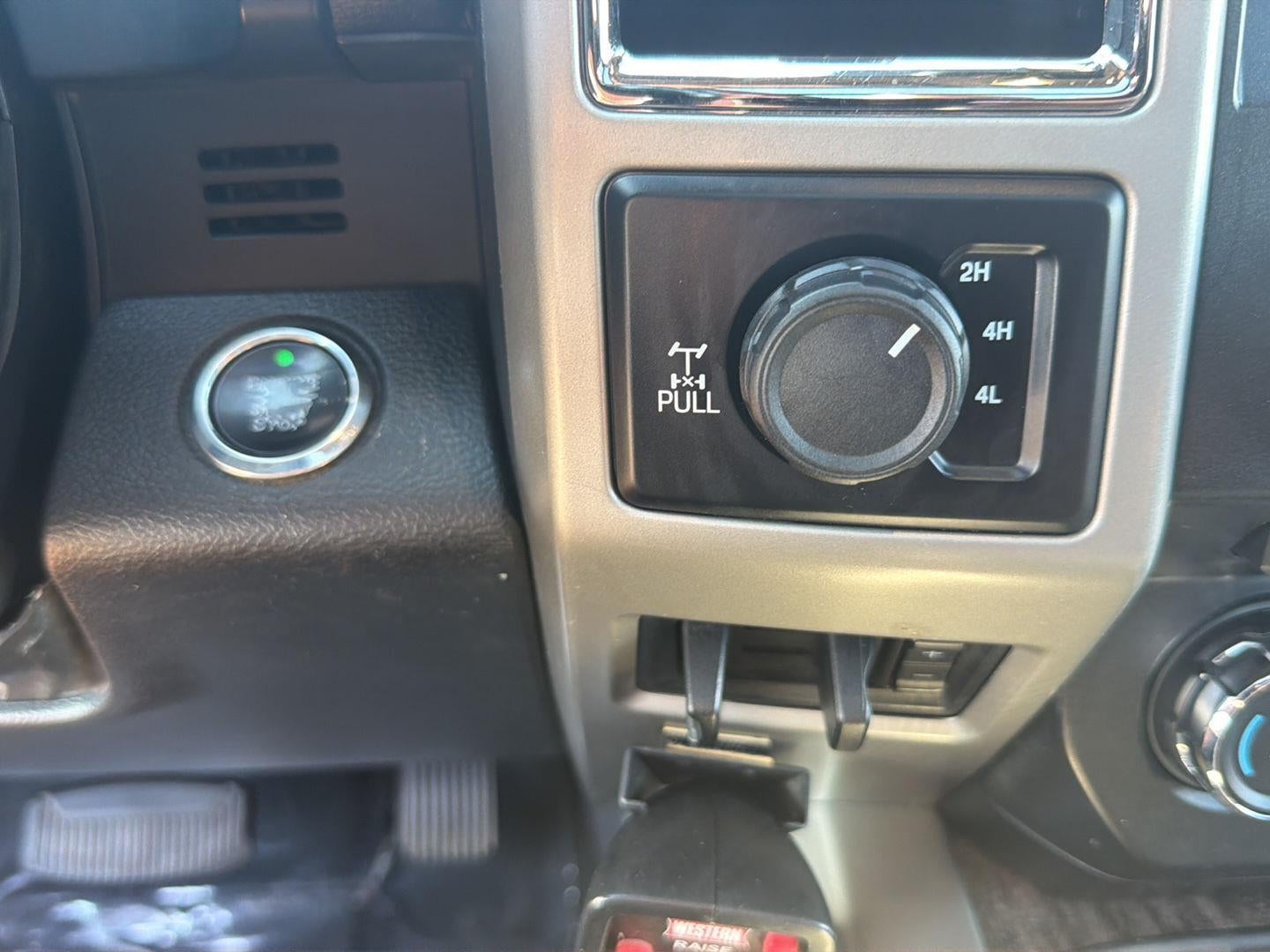 2017 Ford Super Duty F-250 SRW Lariat