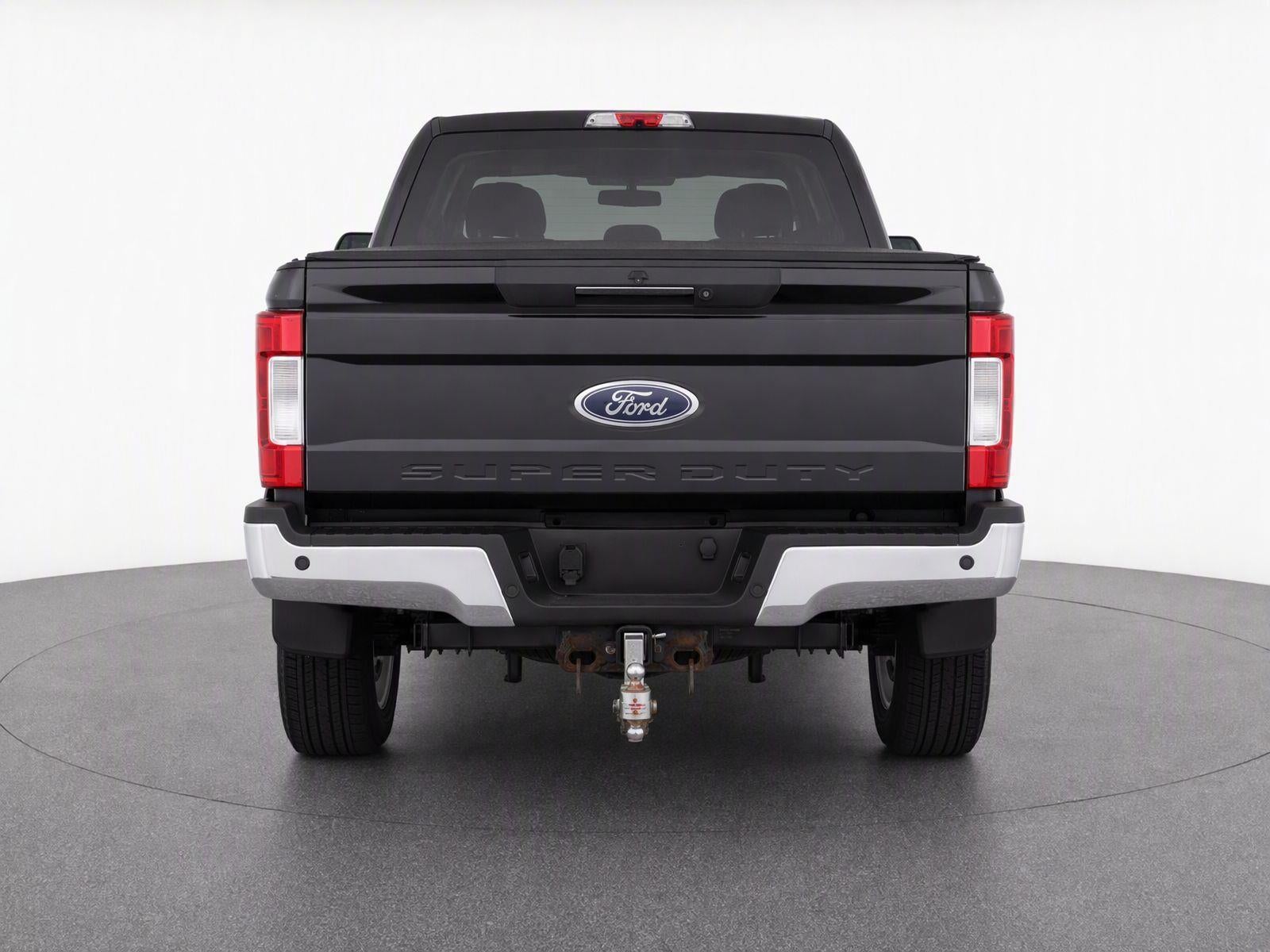 2017 Ford Super Duty F-250 SRW Lariat