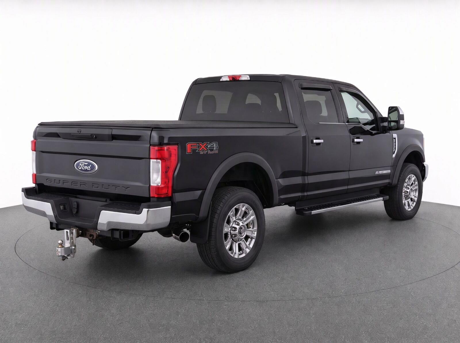 2017 Ford Super Duty F-250 SRW Lariat