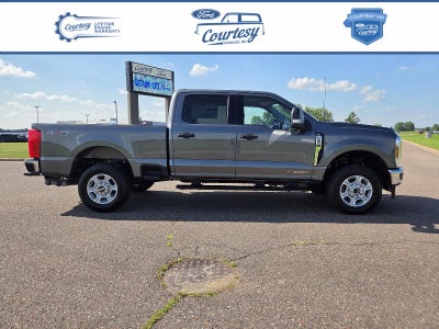 2026 Ford Super Duty F-250 SRW XLT