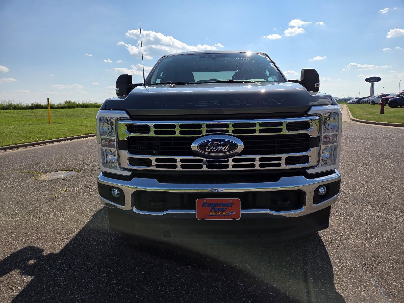 2026 Ford Super Duty F-250 SRW XLT