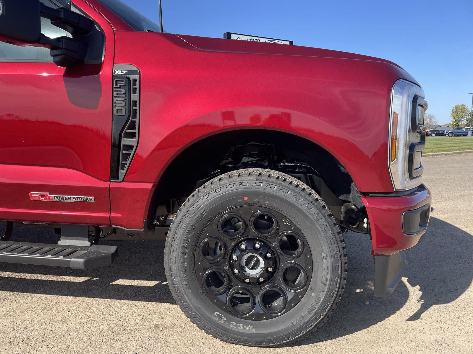 2026 Ford Super Duty F-250 SRW XLT