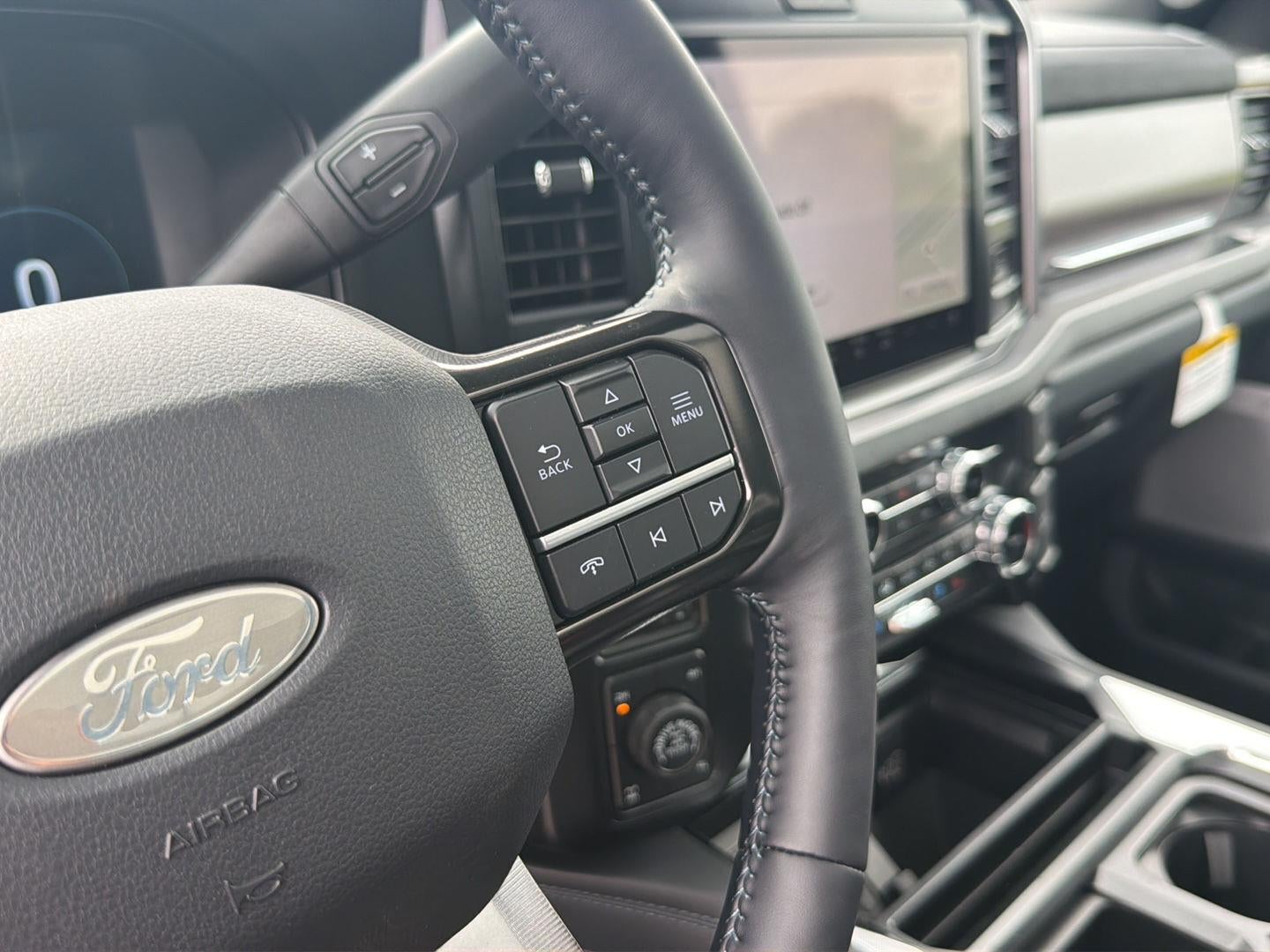 2027 Ford Super Duty F-250 SRW Platinum