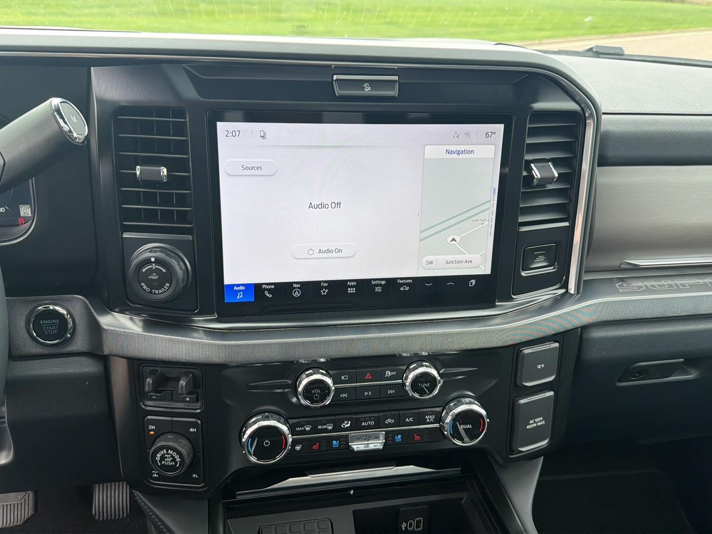 2027 Ford Super Duty F-250 SRW Platinum
