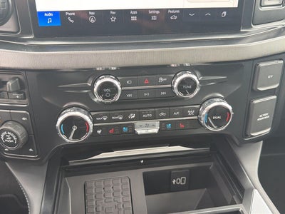 2027 Ford Super Duty F-250 SRW Platinum