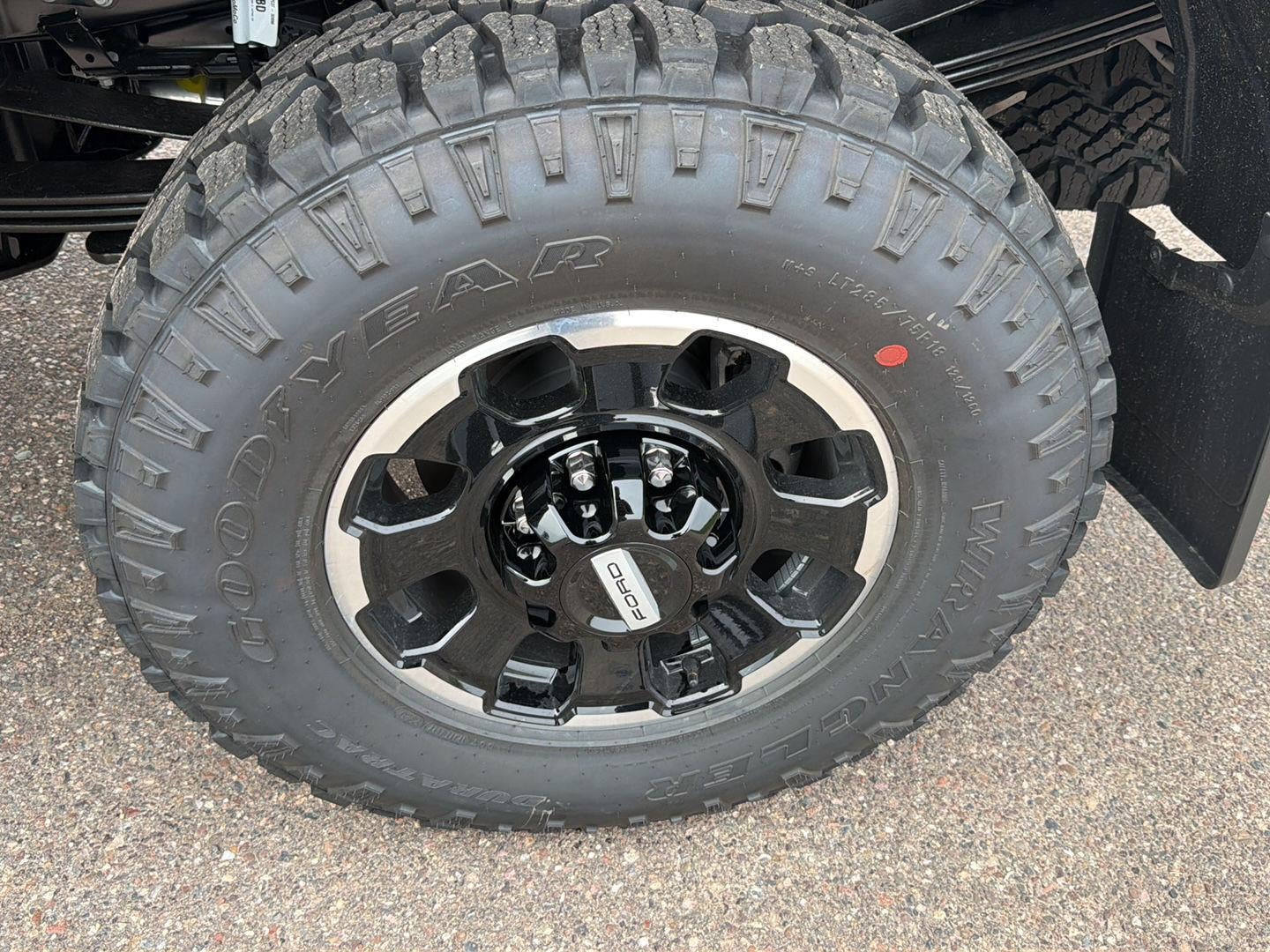 2027 Ford Super Duty F-250 SRW Platinum
