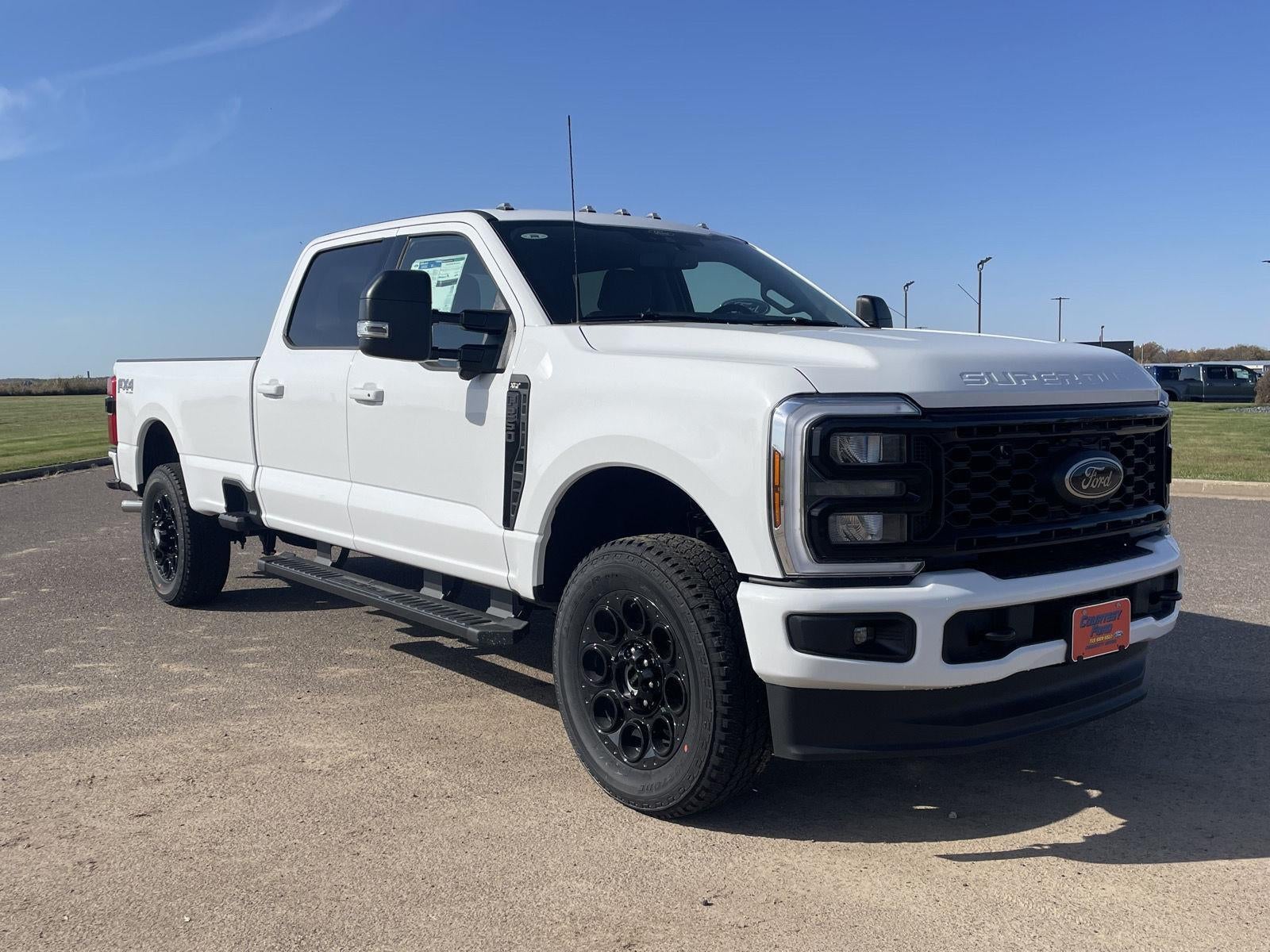 2026 Ford Super Duty F-250 SRW XLT