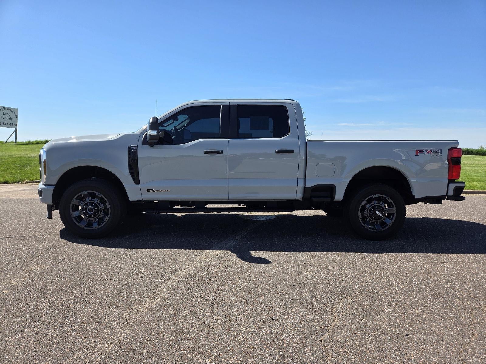 2025 Ford Super Duty F-250 SRW XL
