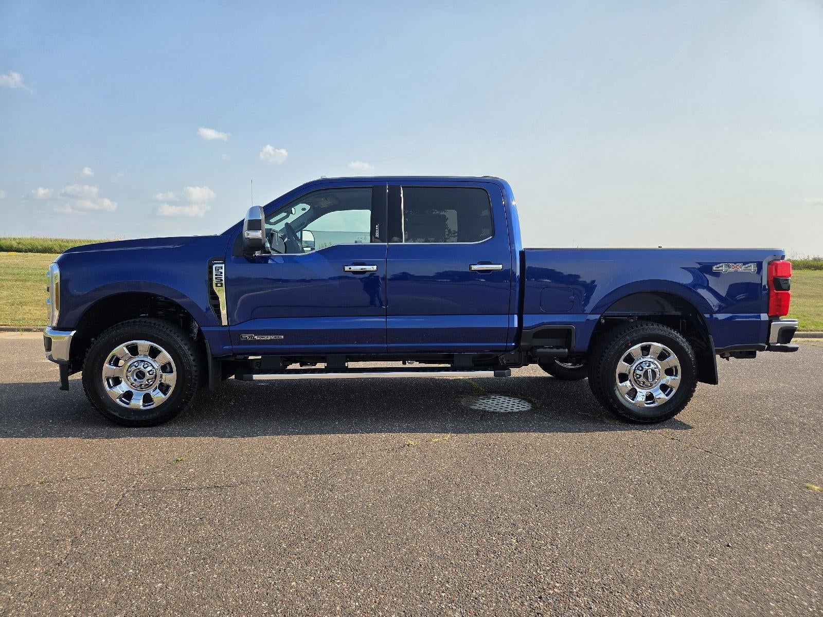 2026 Ford Super Duty F-250 Srw LARIAT