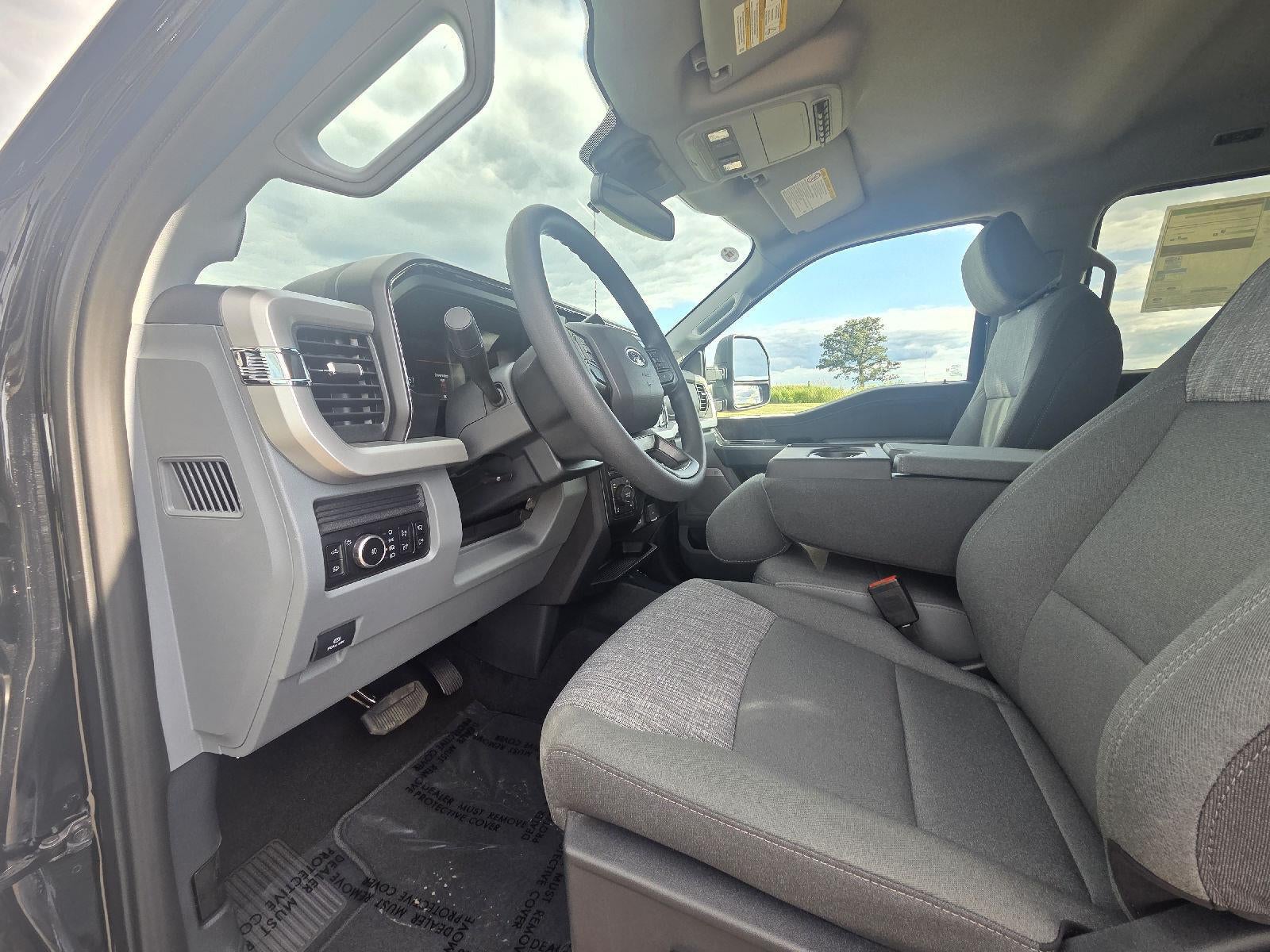 2026 Ford Super Duty F-250 Srw XLT