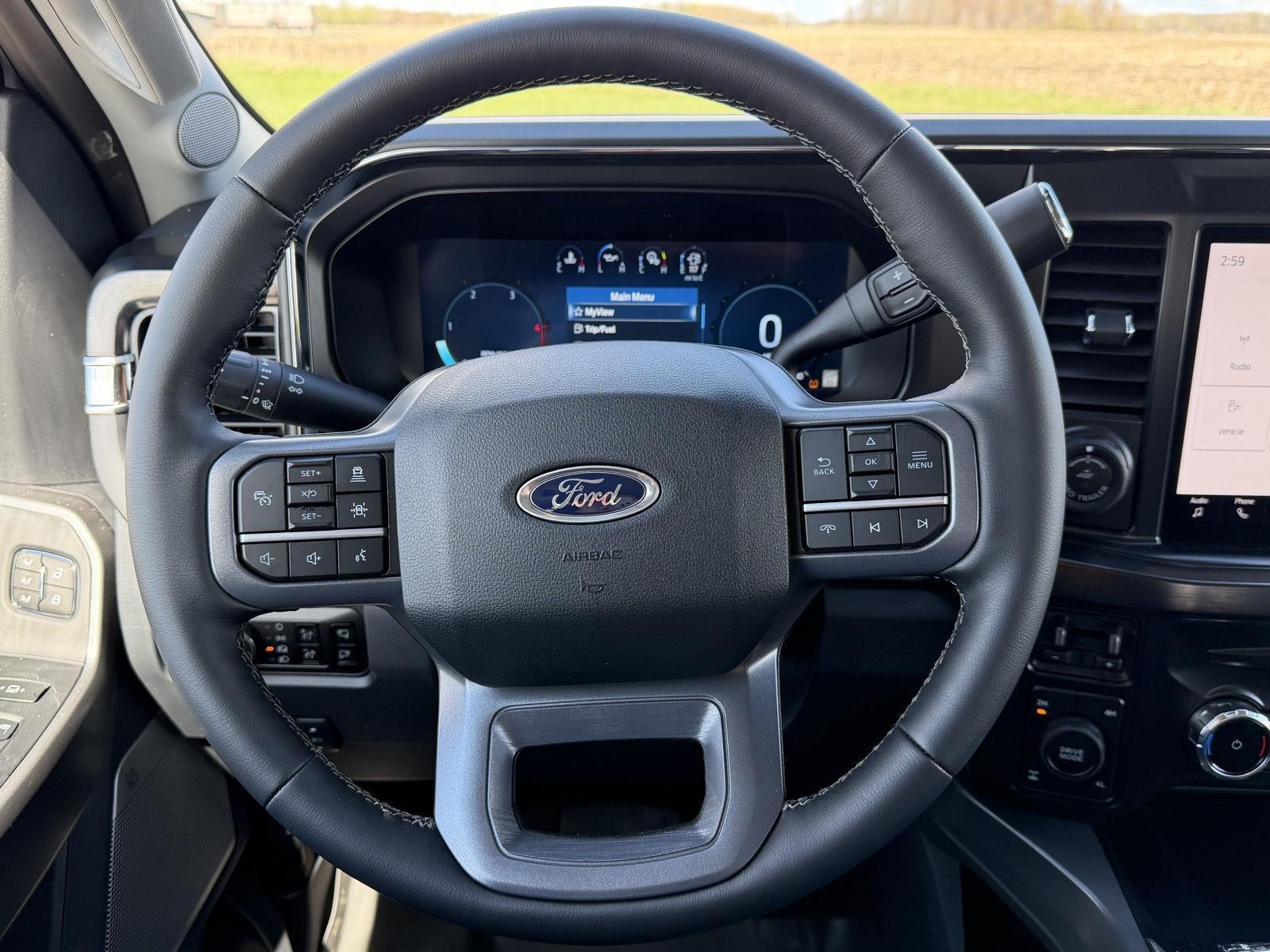 2026 Ford Super Duty F-350 SRW LARIAT