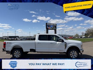 2026 Ford Super Duty F-350 SRW LARIAT
