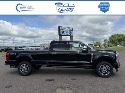 2026 Ford Super Duty F-350 SRW Platinum