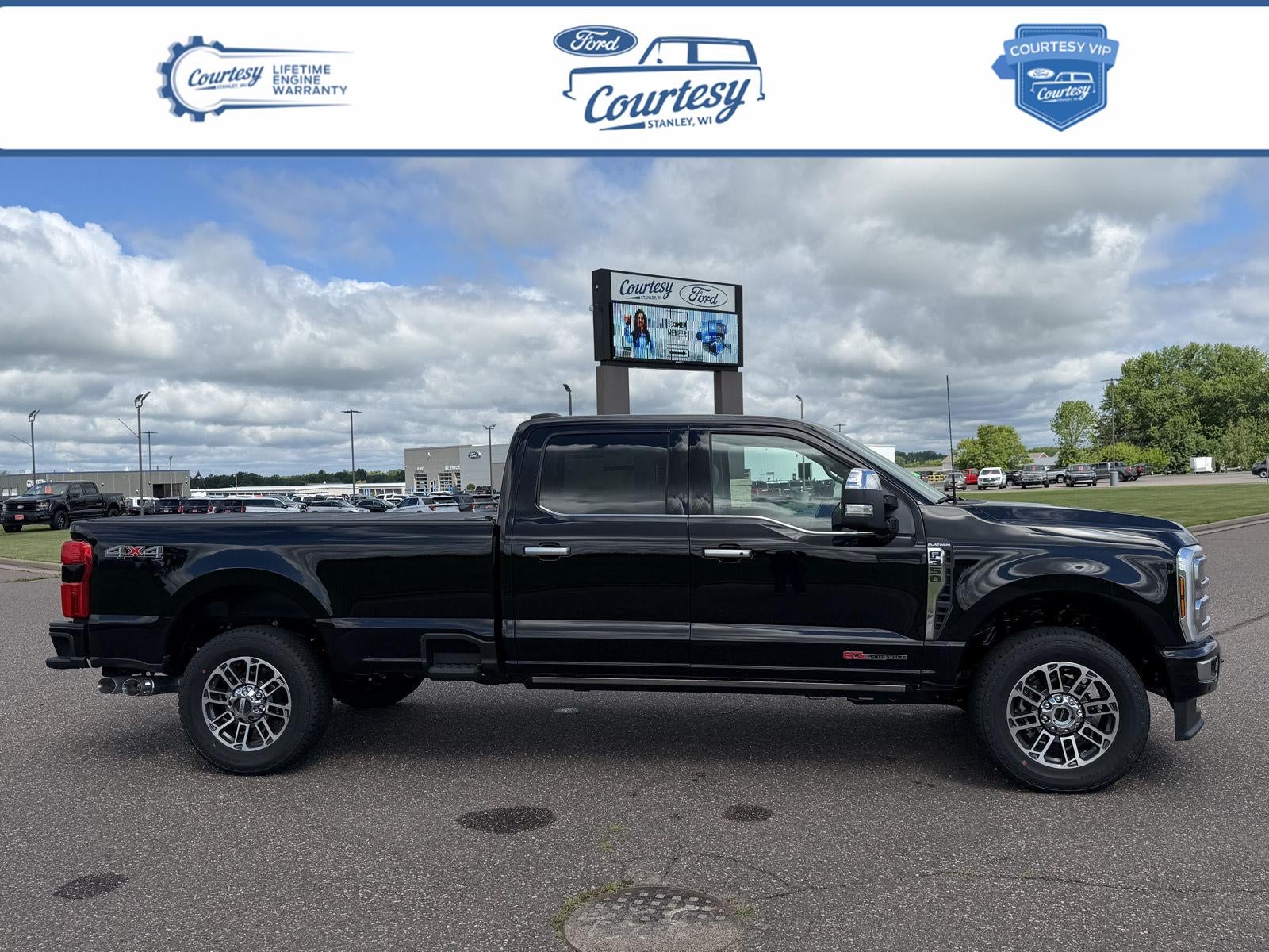 2026 Ford Super Duty F-350 SRW Platinum