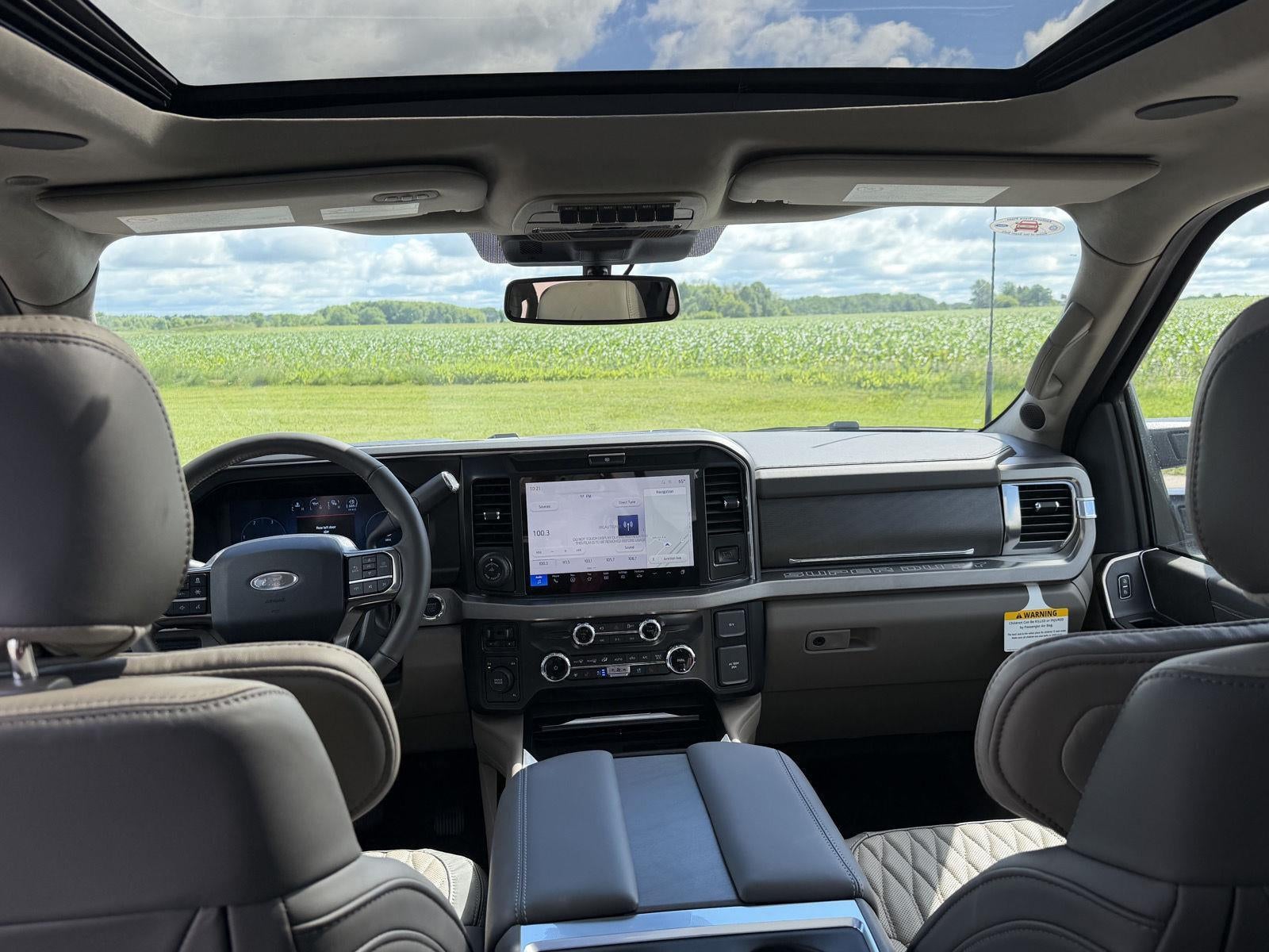 2026 Ford Super Duty F-350 SRW Platinum