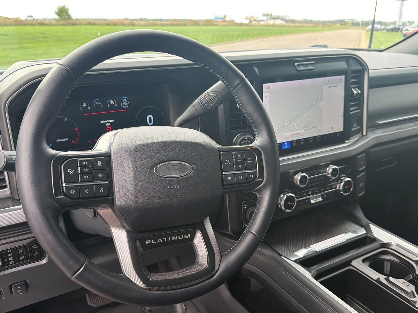 2025 Ford Super Duty F-350 SRW Platinum