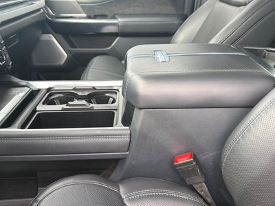 2025 Ford Super Duty F-350 SRW Platinum