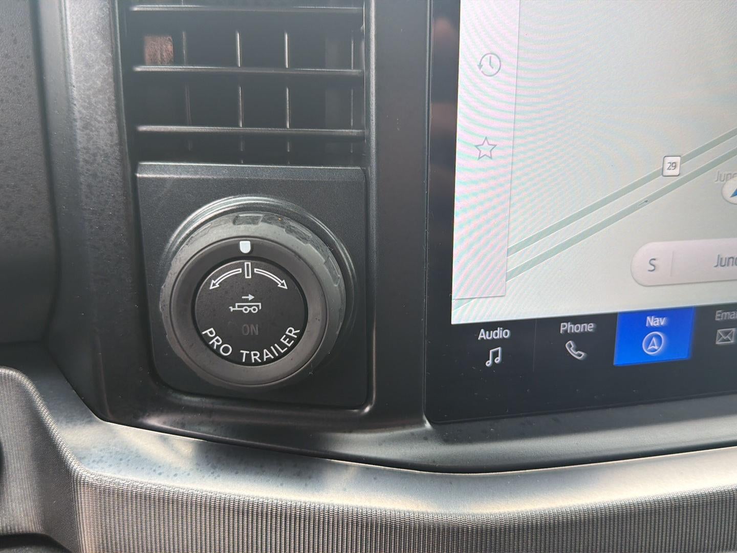 2025 Ford Super Duty F-350 SRW Platinum