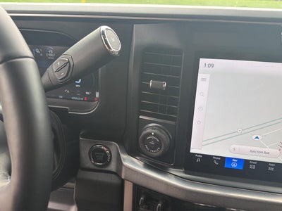 2025 Ford Super Duty F-350 SRW Platinum