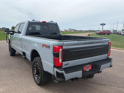 2025 Ford Super Duty F-350 SRW Platinum