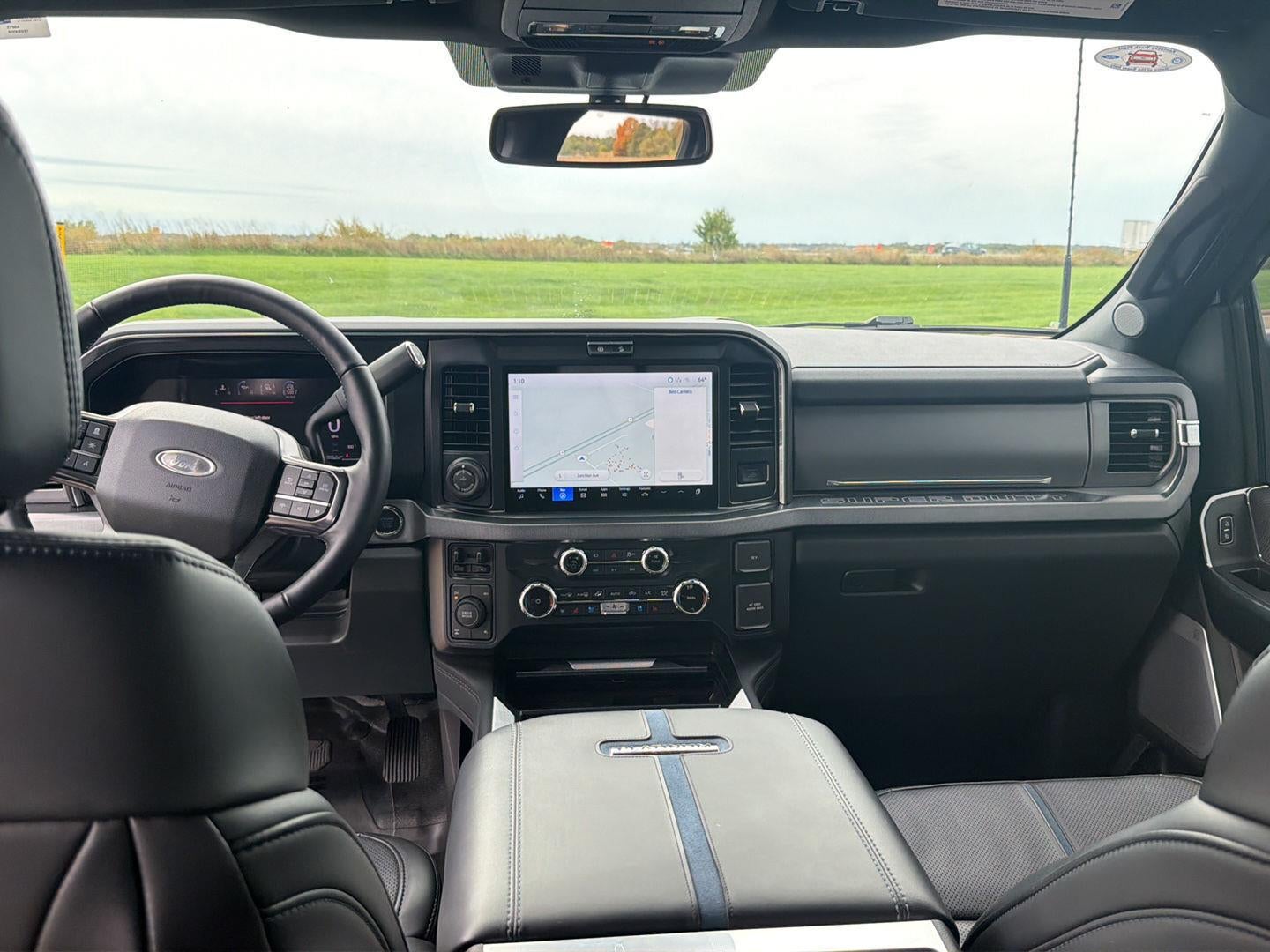 2025 Ford Super Duty F-350 SRW Platinum