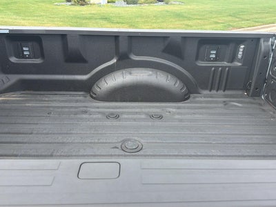 2025 Ford Super Duty F-350 SRW Platinum