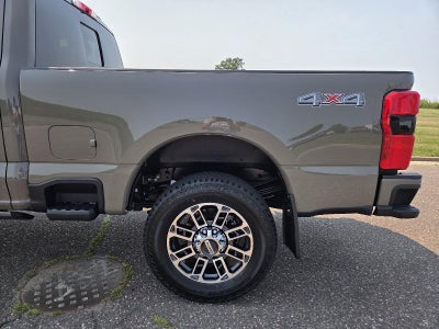 2026 Ford Super Duty F-350 SRW Platinum