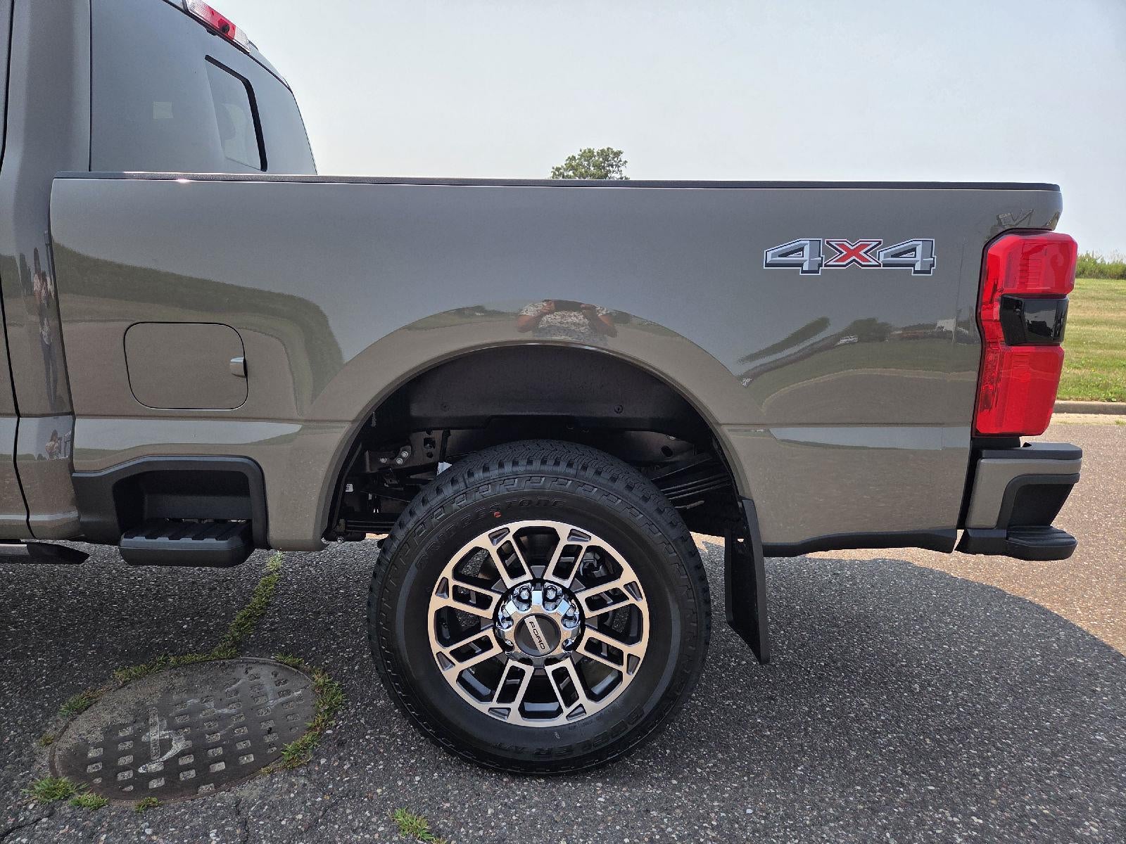 2026 Ford Super Duty F-350 SRW Platinum