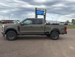 2027 Ford Super Duty F-350 SRW XLT