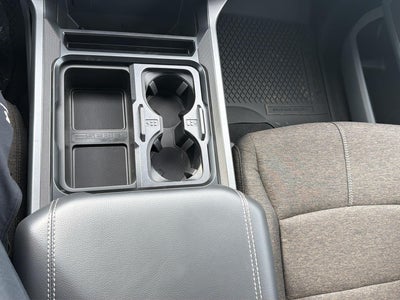 2027 Ford Super Duty F-350 SRW XLT