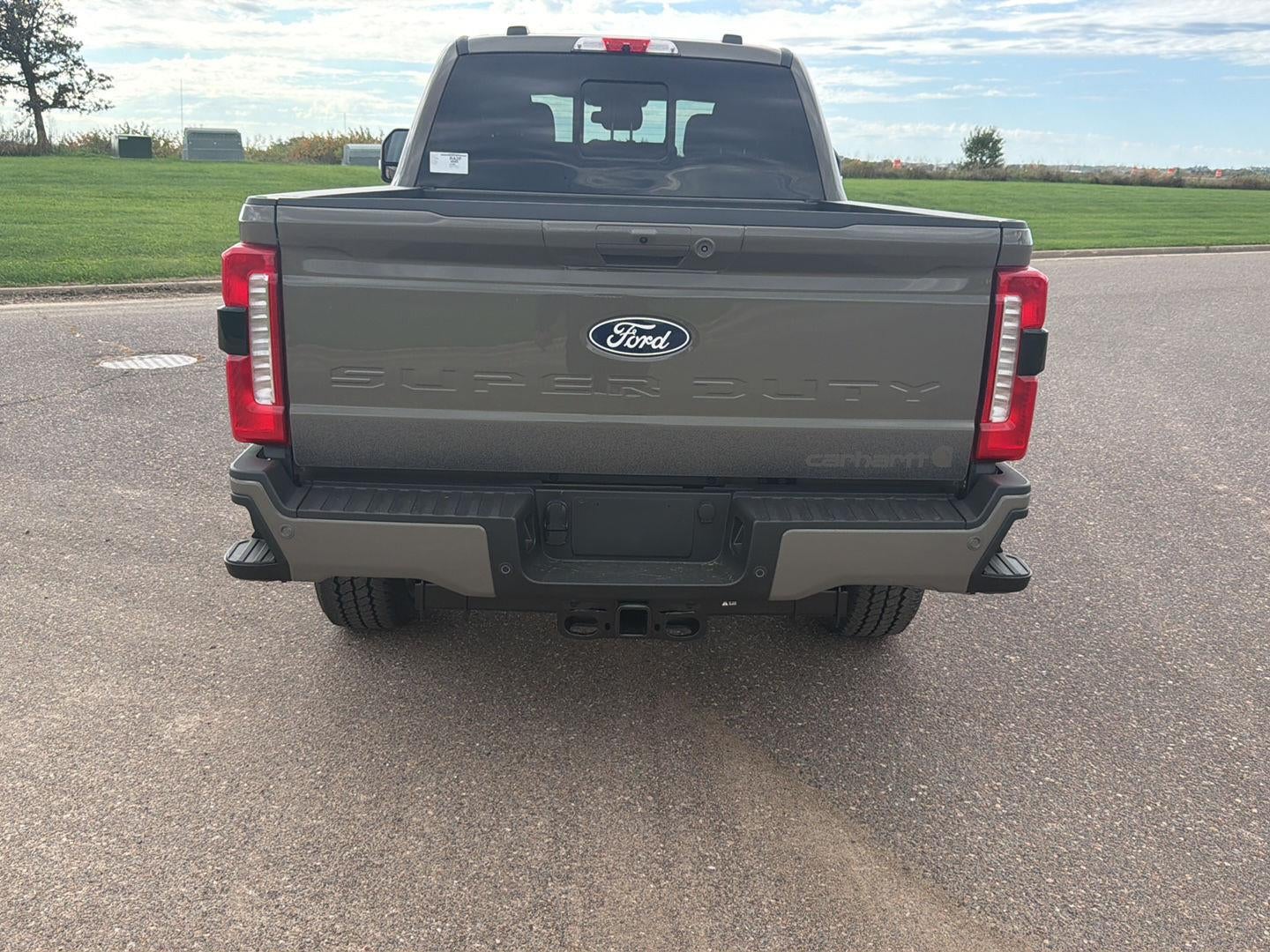 2027 Ford Super Duty F-350 SRW XLT