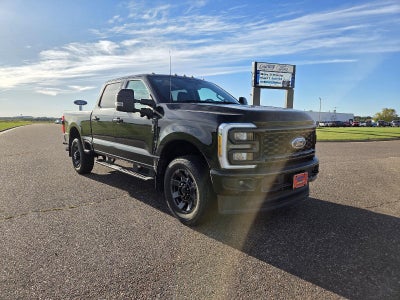 2023 Ford Super Duty F-350 SRW LARIAT