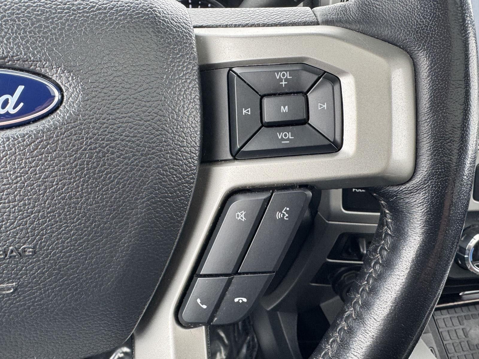 2022 Ford Super Duty F-350 SRW LARIAT