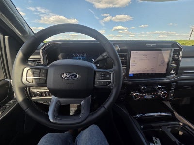 2026 Ford Super Duty F-350 SRW LARIAT