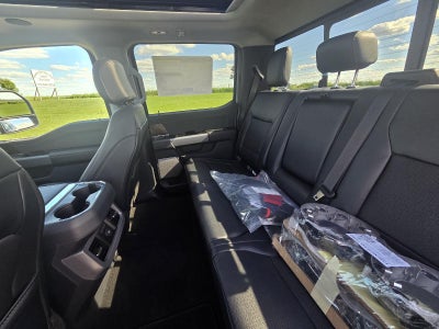 2026 Ford Super Duty F-350 SRW LARIAT