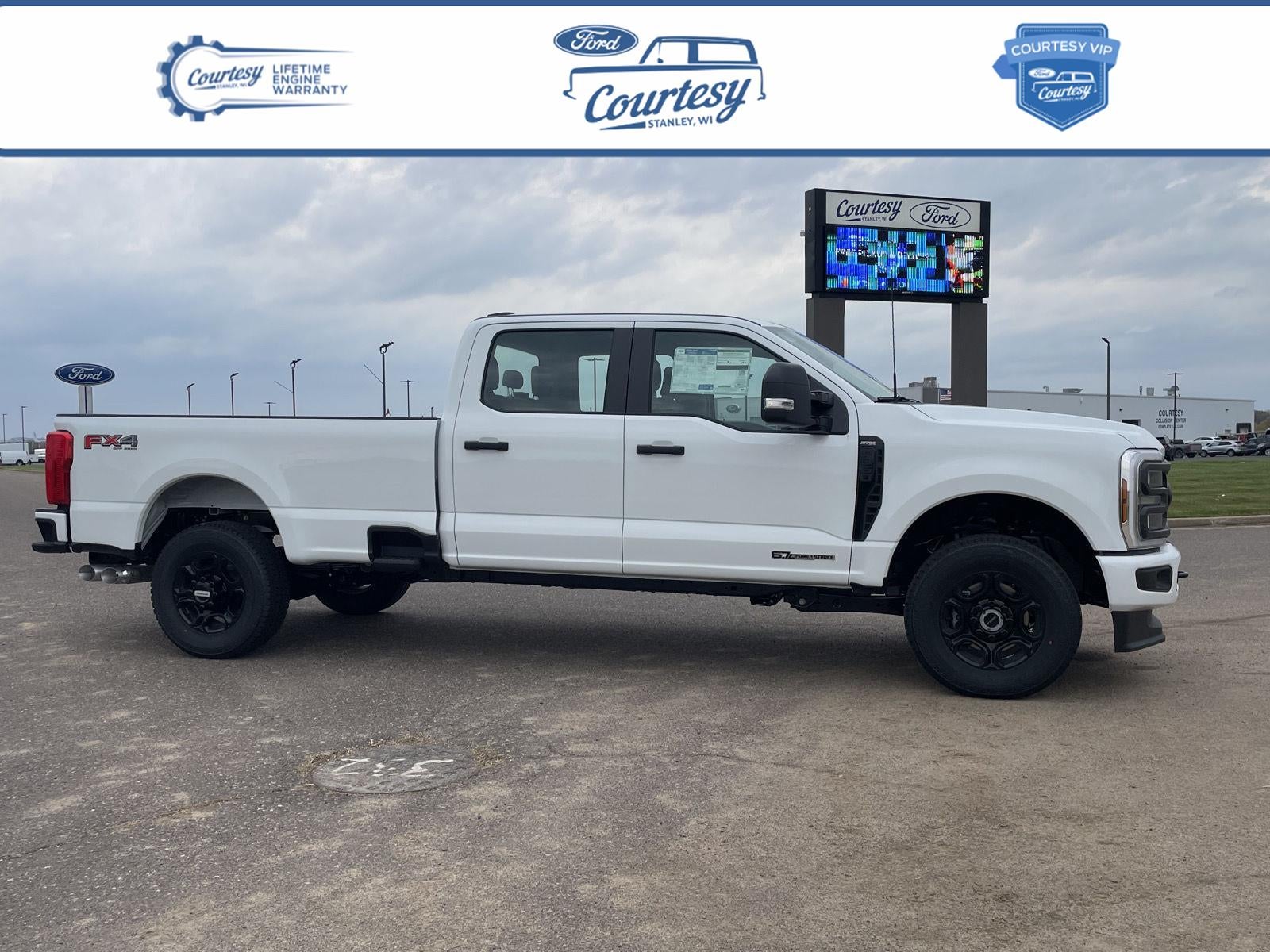2026 Ford Super Duty F-350 SRW XL