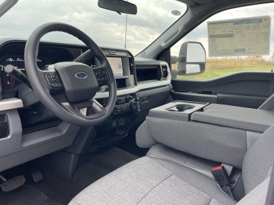 2026 Ford Super Duty F-350 SRW XL