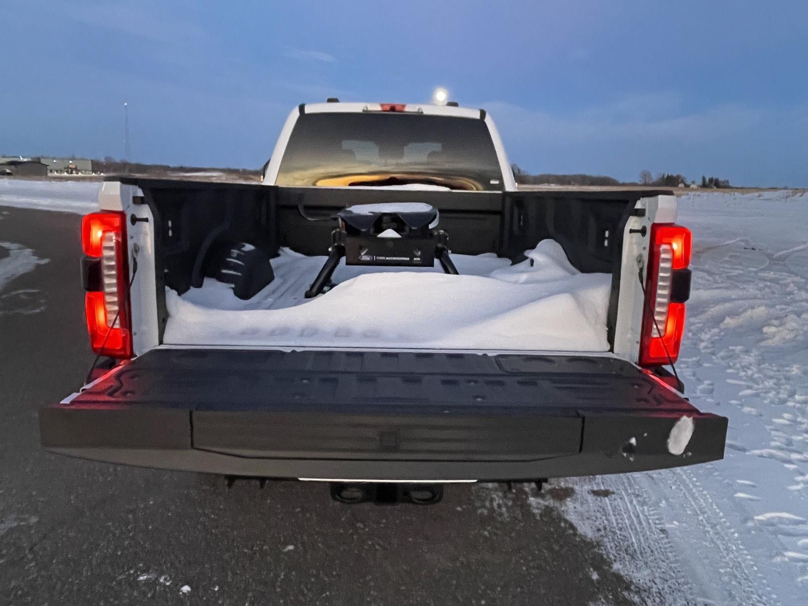 2026 Ford Super Duty F-350 SRW LARIAT