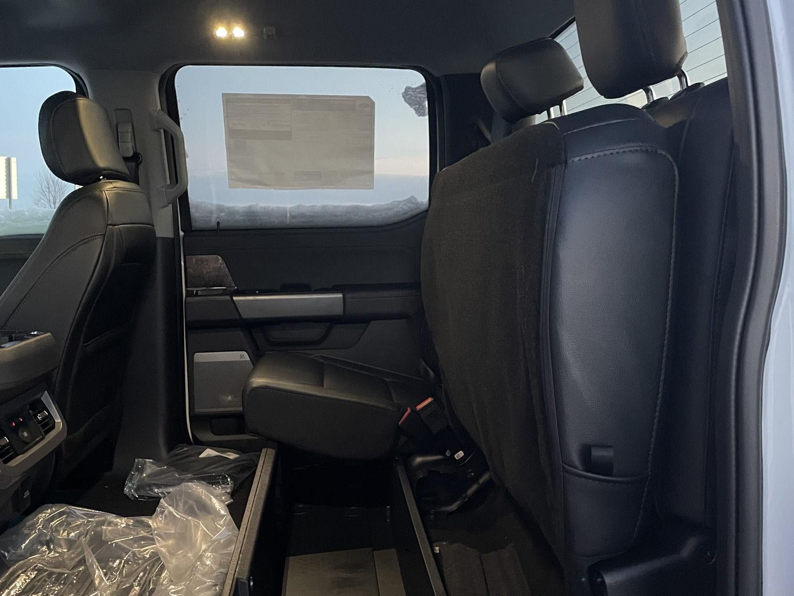 2026 Ford Super Duty F-350 SRW LARIAT