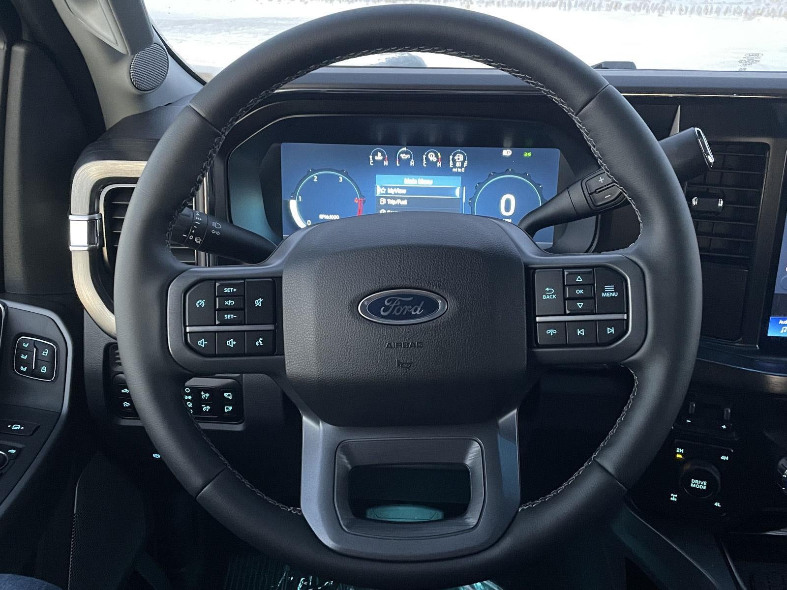 2026 Ford Super Duty F-350 SRW LARIAT