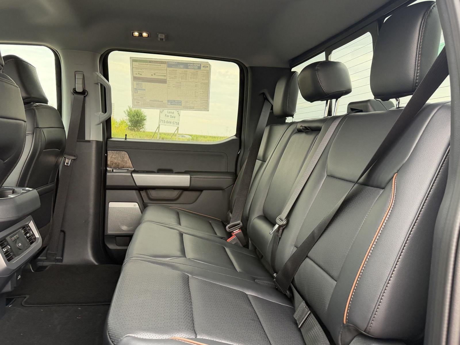 2026 Ford Super Duty F-350 Srw LARIAT