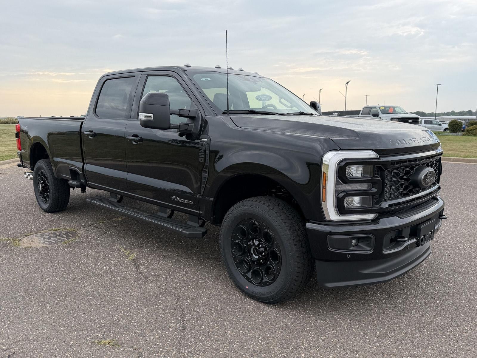 2026 Ford Super Duty F-350 Srw LARIAT