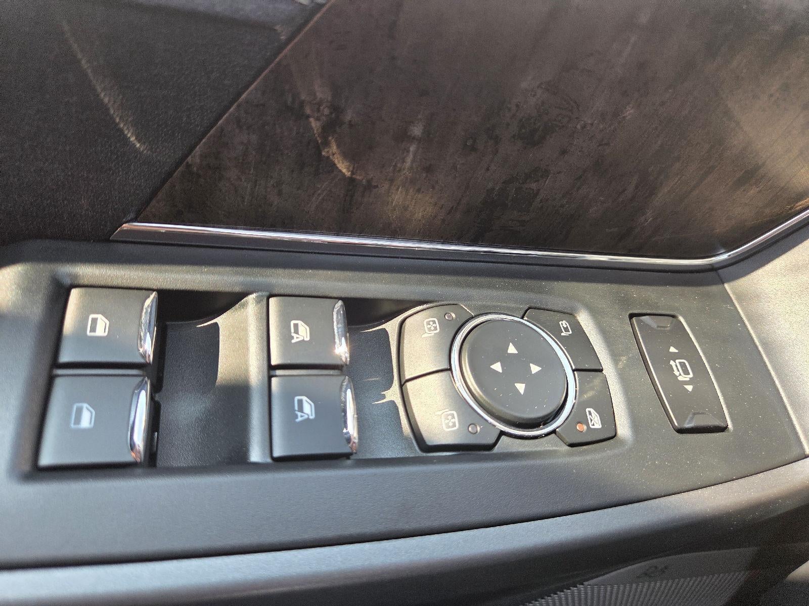 2026 Ford Super Duty F-450 DRW LARIAT