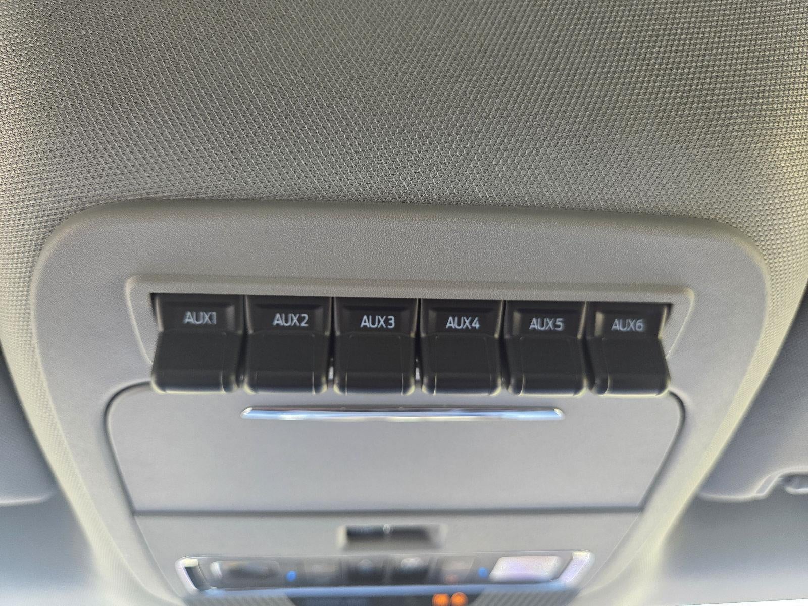 2026 Ford Super Duty F-450 DRW LARIAT