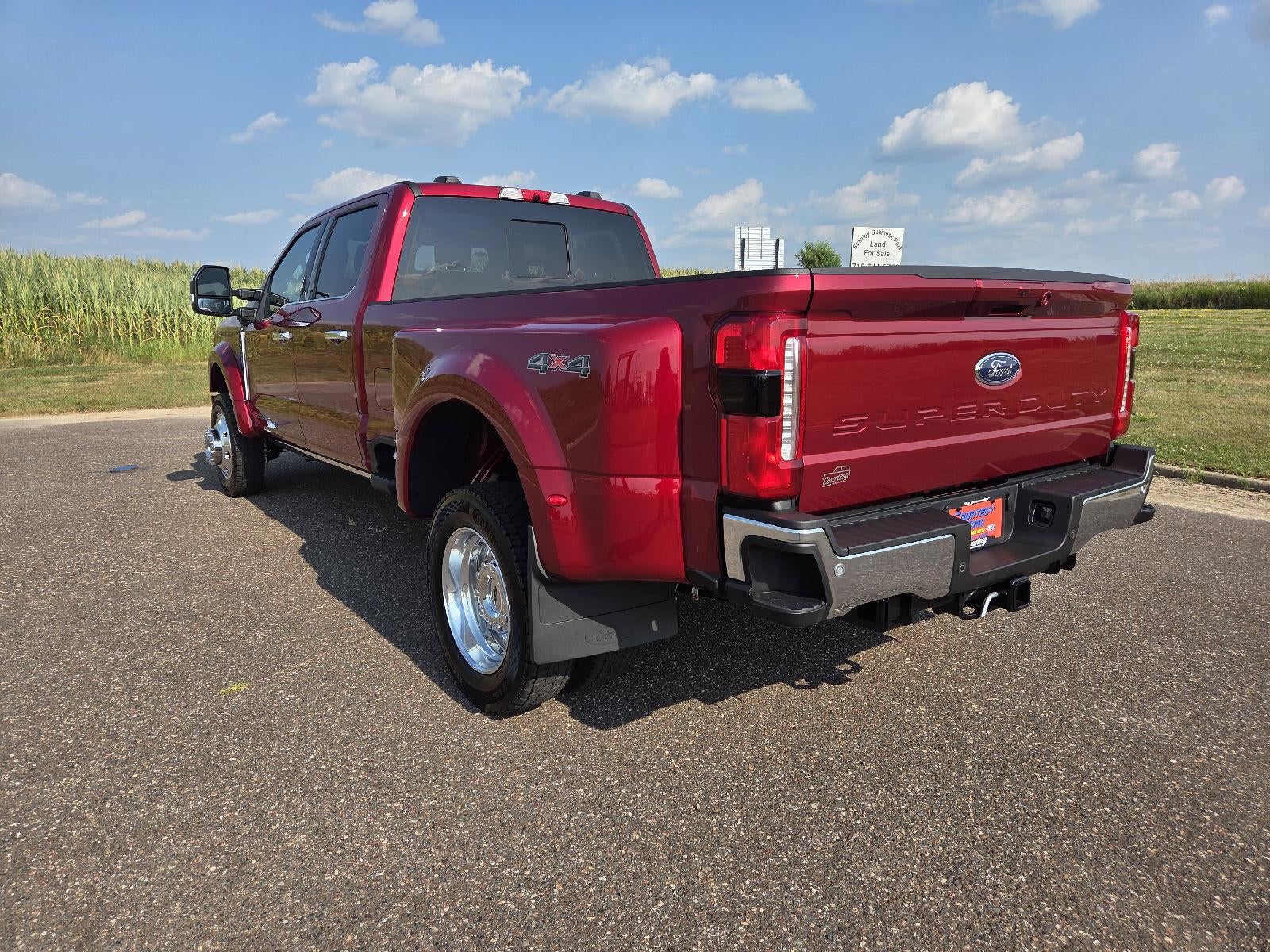 2026 Ford Super Duty F-450 DRW LARIAT
