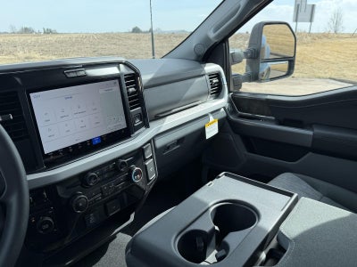 2026 Ford Super Duty F-450 DRW XLT