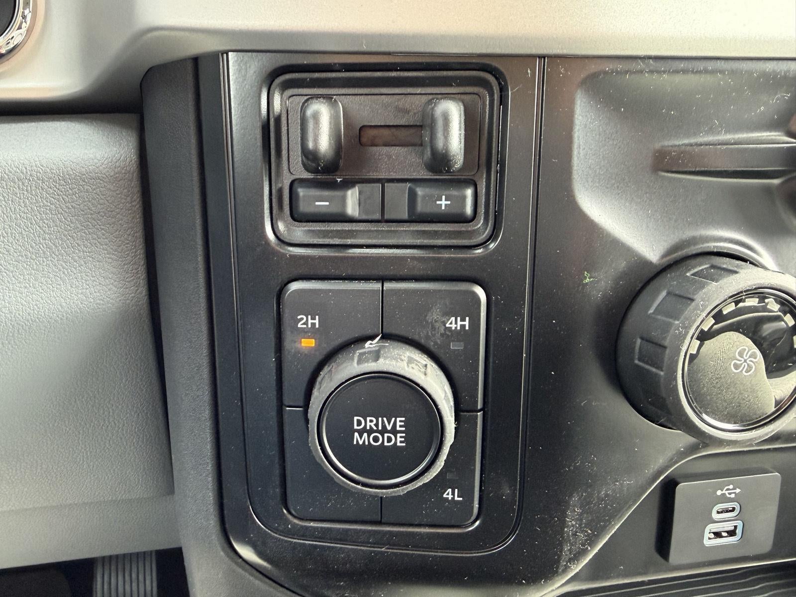 2026 Ford Super Duty F-450 DRW XLT