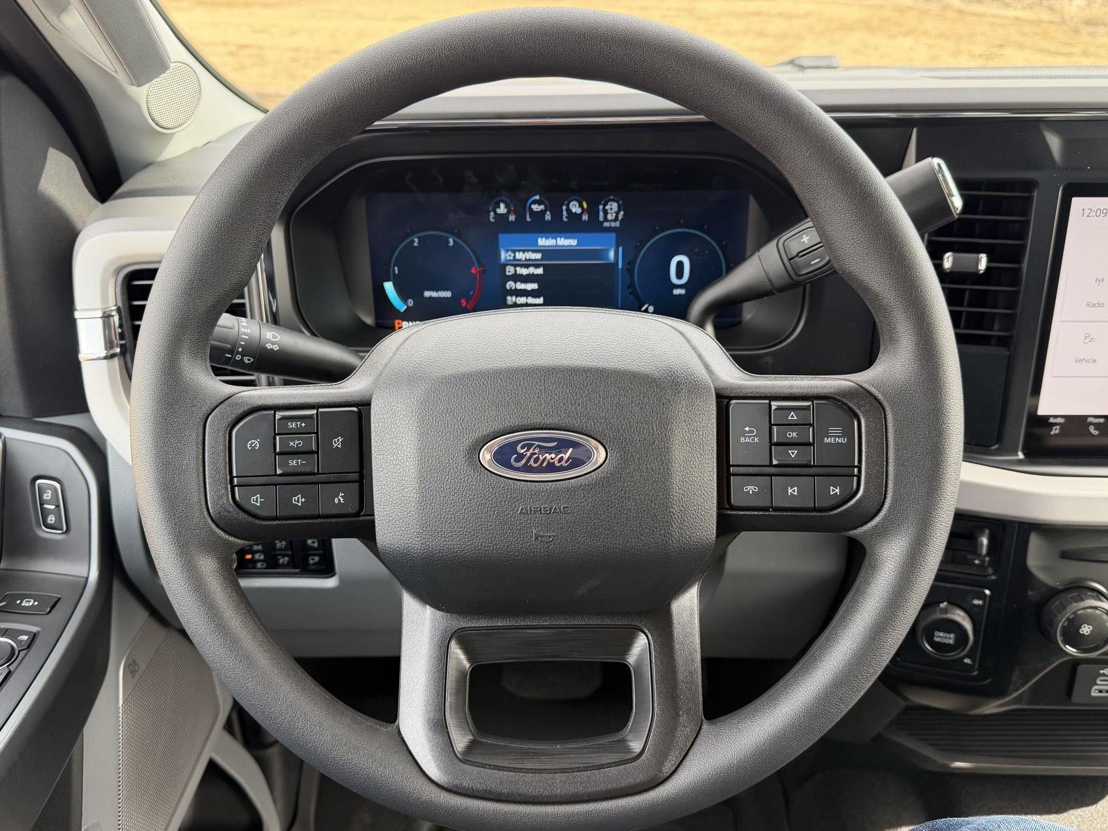 2026 Ford Super Duty F-450 DRW XLT