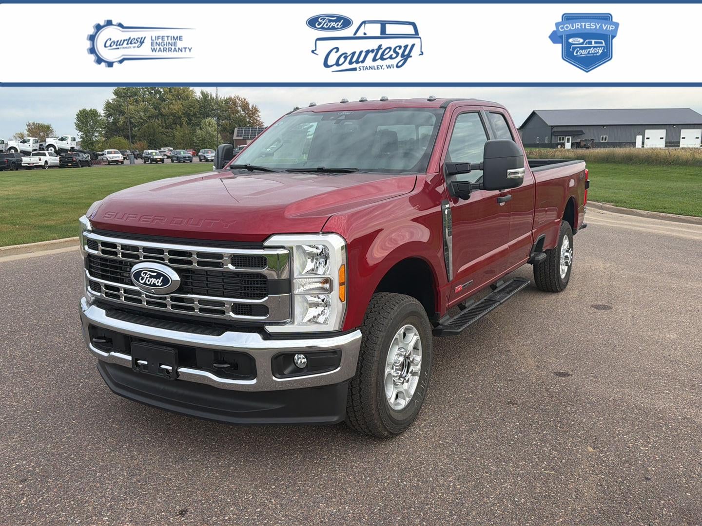 2027 Ford Super Duty F-250 SRW XLT